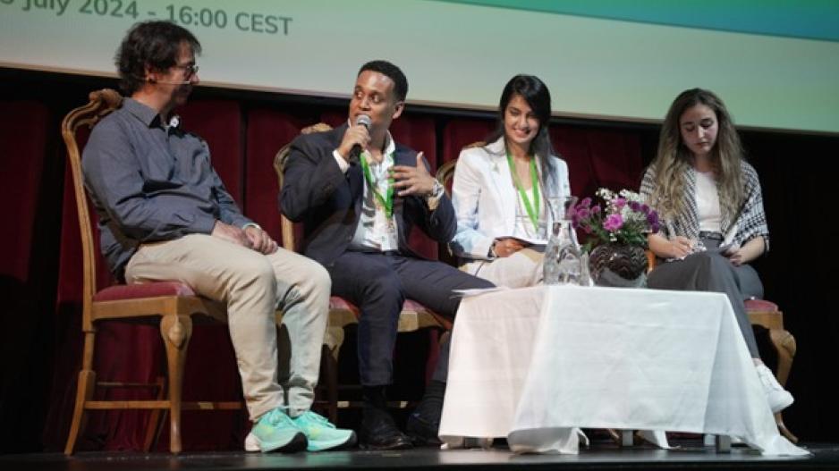Ignacio Packer (left) in dialogue with representatives of Creative Leadership, Jonas Truneh, Maruee Pahuja and Sidra Raslan, at the Caux Democracy Forum 2024 Ignacio Packer (left) in dialogue with representatives of Creative Leadership, Jonas Truneh, Maruee Pahuja and Sidra Raslan, at the Caux Democracy Forum 2024